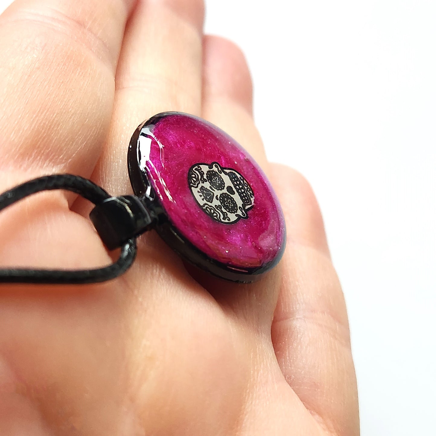 Handmade Resin Glow-in-the-Dark Skull Pendant Necklace DragonFireGlass