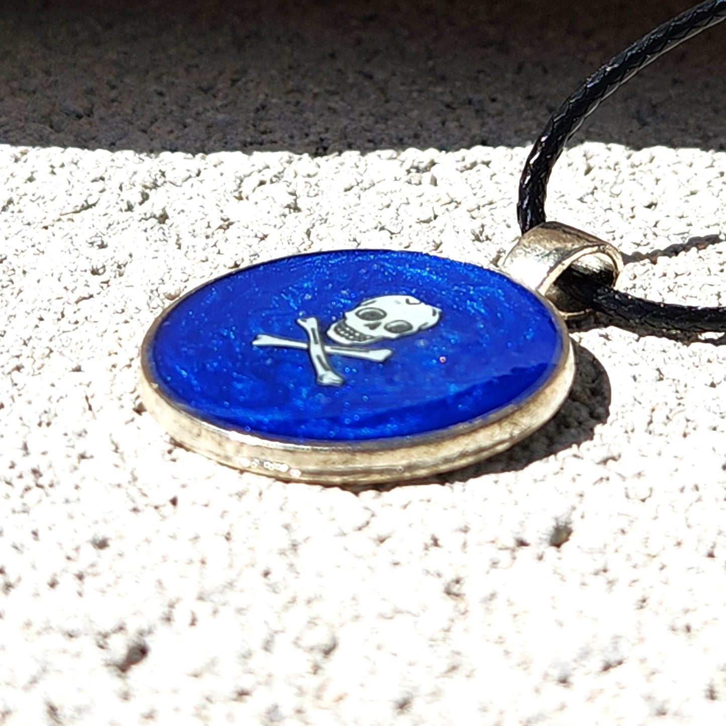 Handmade Resin Glow-in-the-Dark Skull Pendant Necklace DragonFireGlass
