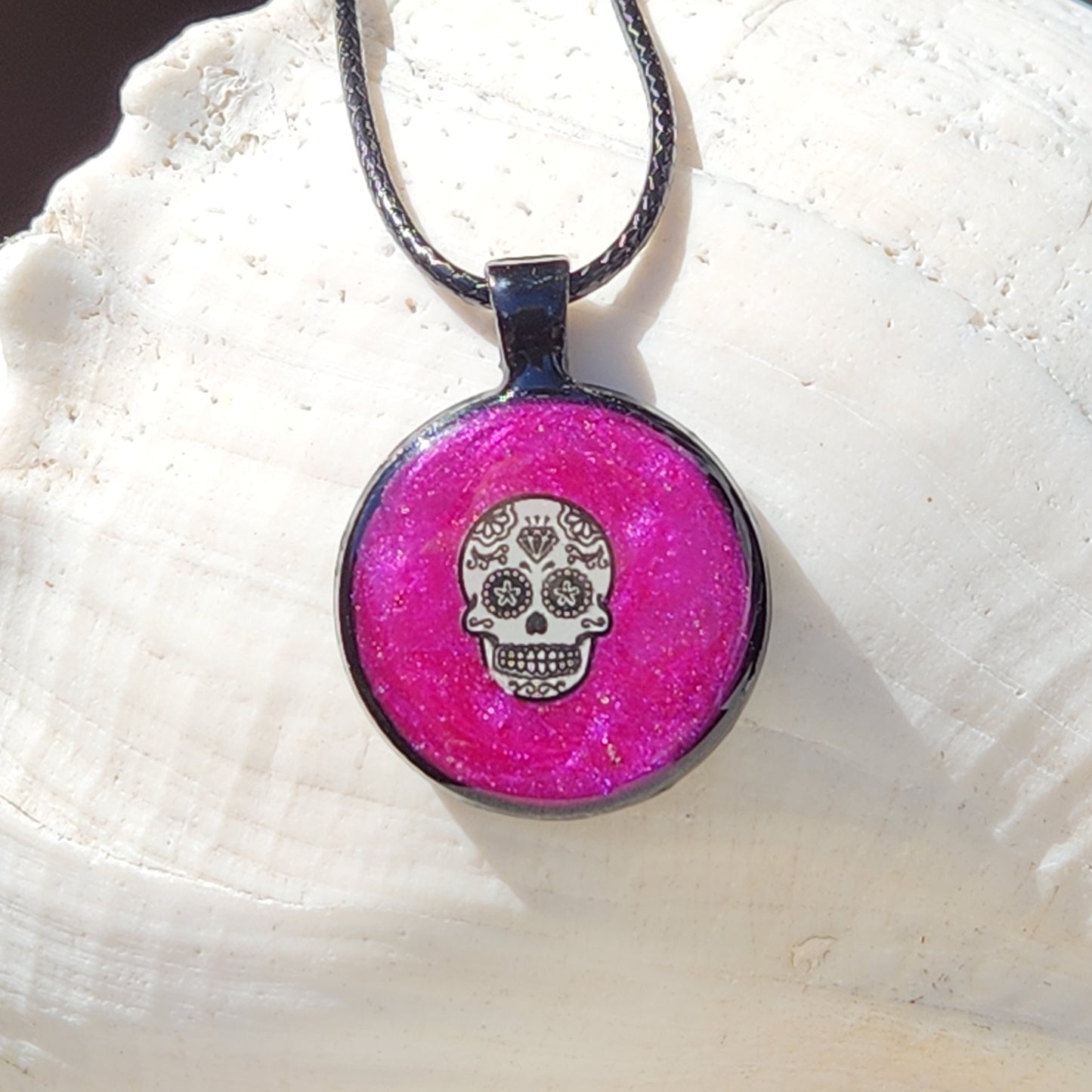 Handmade Resin Glow-in-the-Dark Skull Pendant Necklace DragonFireGlass