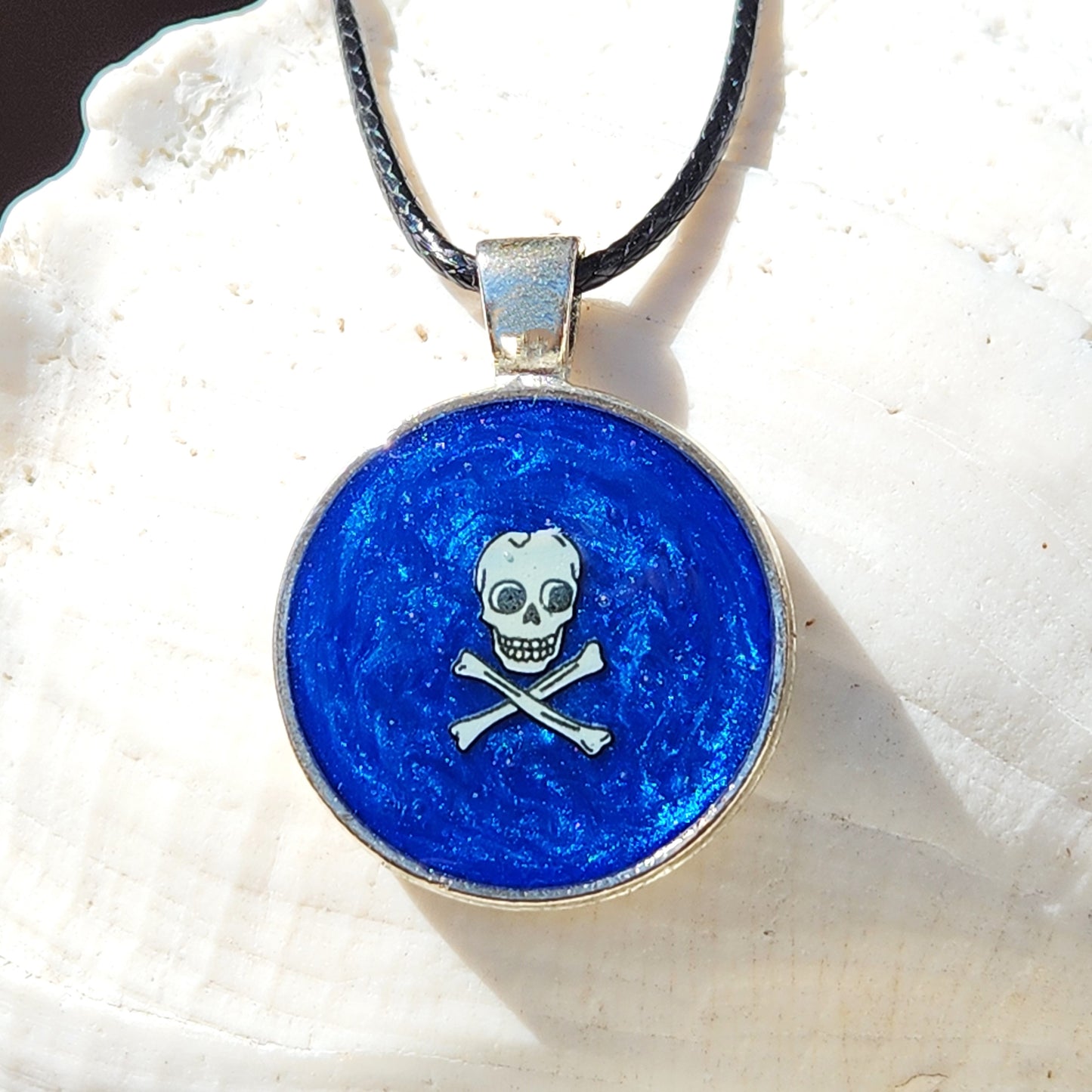 Handmade Resin Glow-in-the-Dark Skull Pendant Necklace DragonFireGlass
