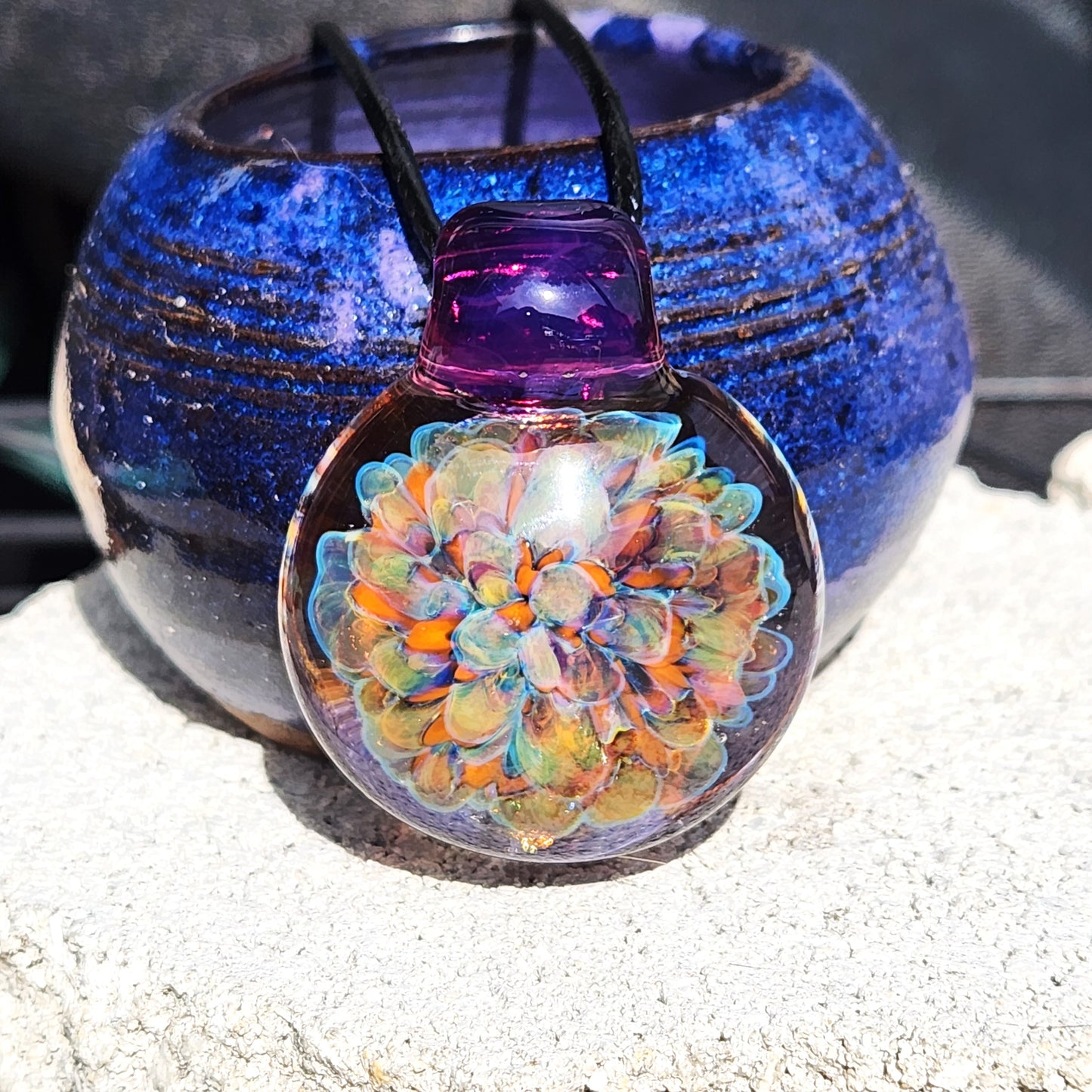 Borosilicate Glass Pendant Necklaces: Handcrafted Excellence, Unparalleled Beauty