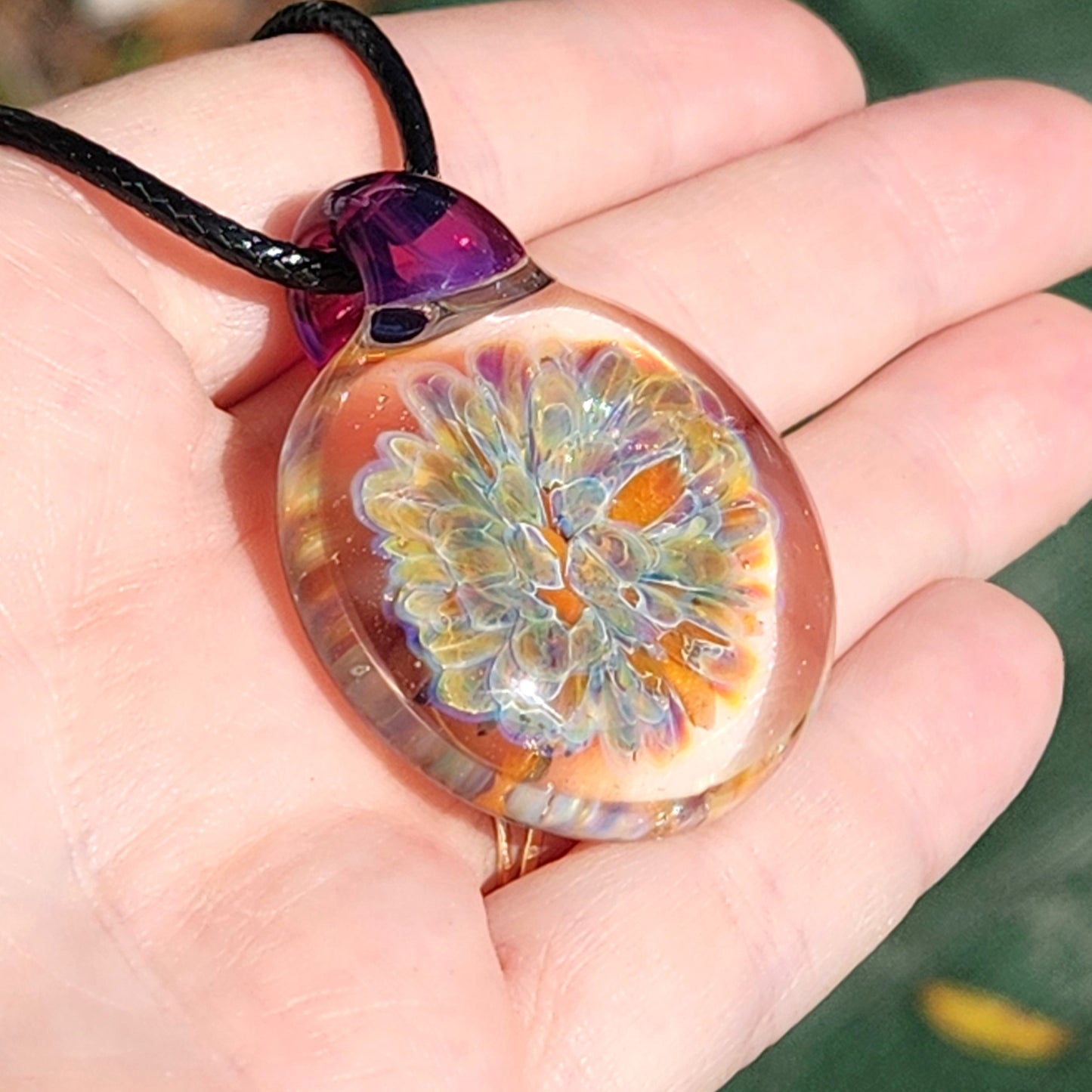 Handmade Blown Glass Pendant: Captivating Borosilicate Jewelry Designs