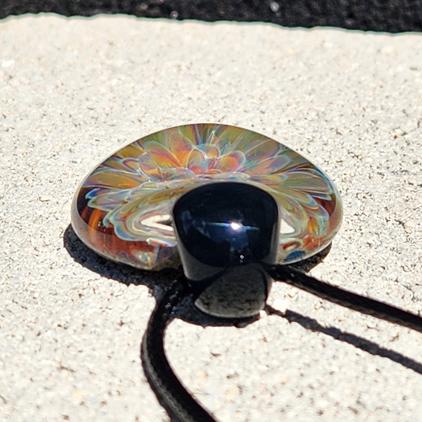 Handmade Blown Glass Pendant: Captivating Borosilicate Art