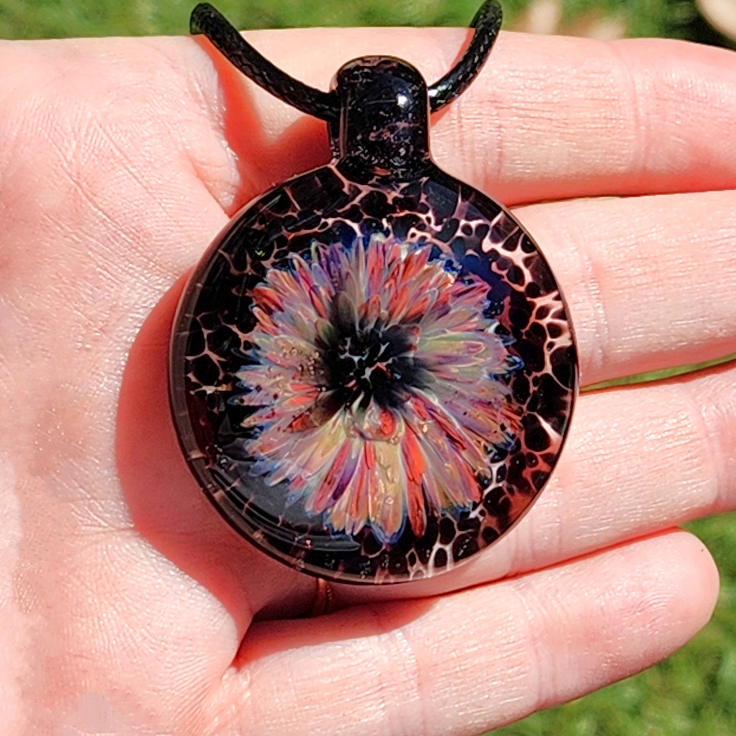 Handmade Blown Glass Pendant: Captivating Borosilicate Jewelry Designs