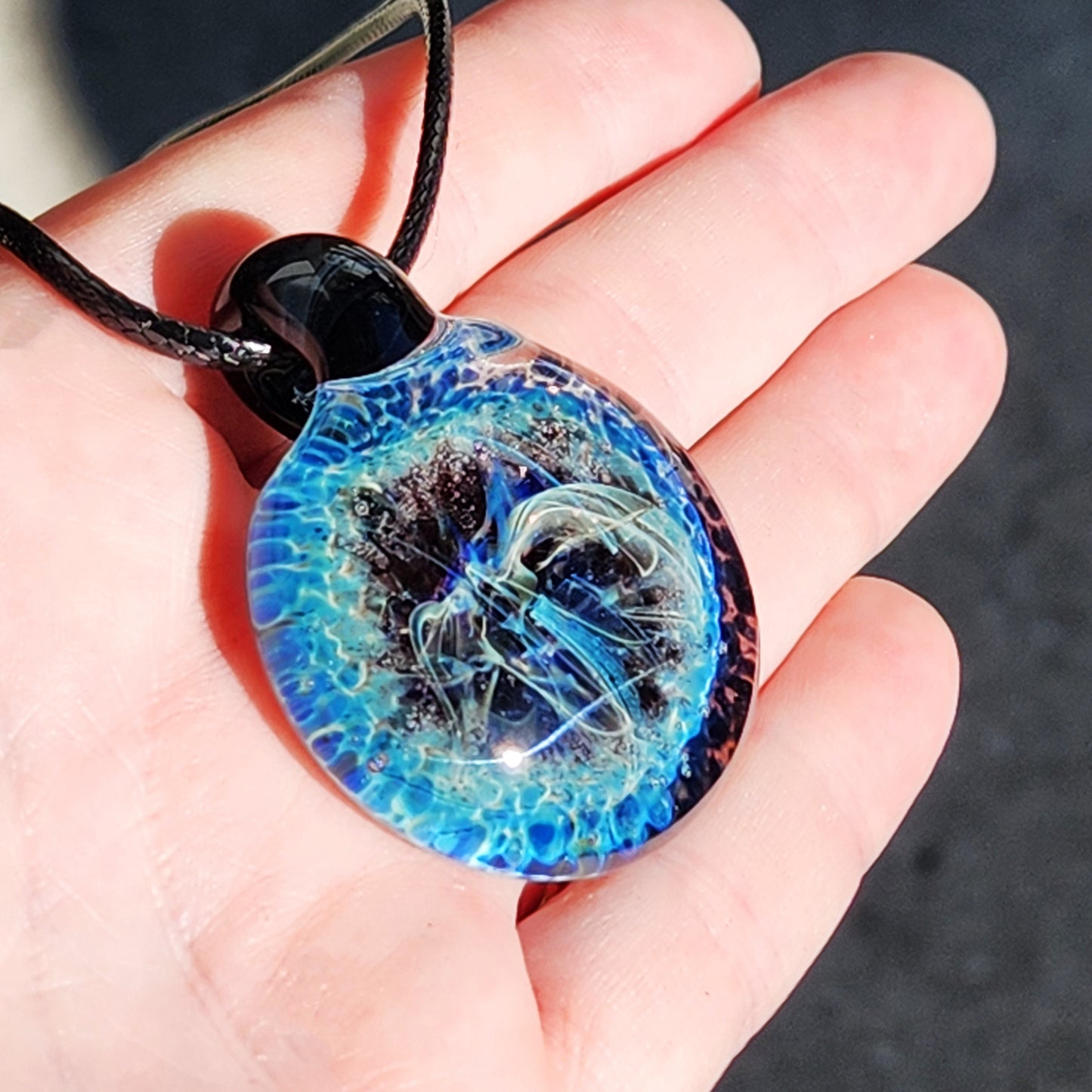 Borosilicate Glass Pendants: Handblown Masterpieces for Every Occasion