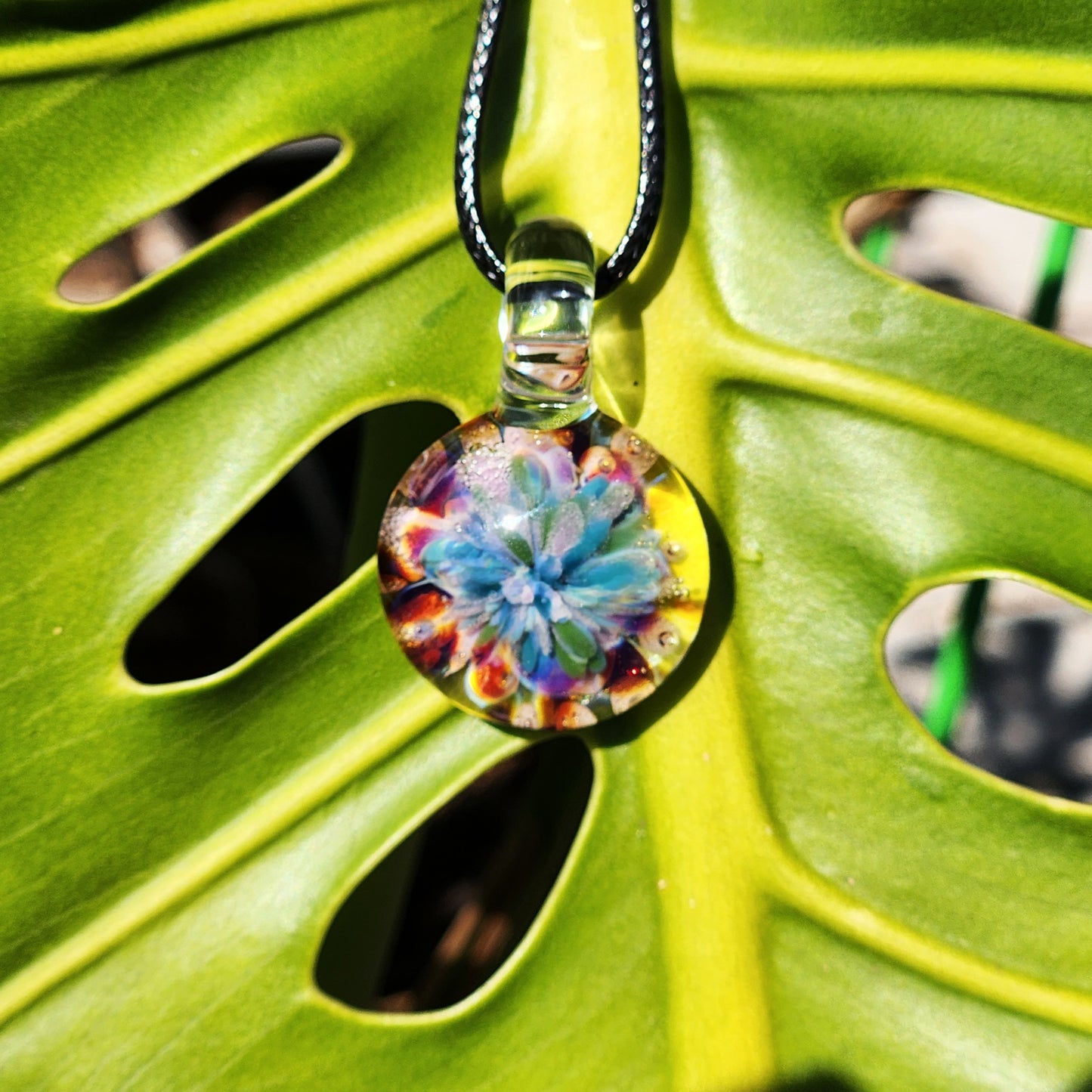 Small Glass Pendant – Handmade Flower Necklace