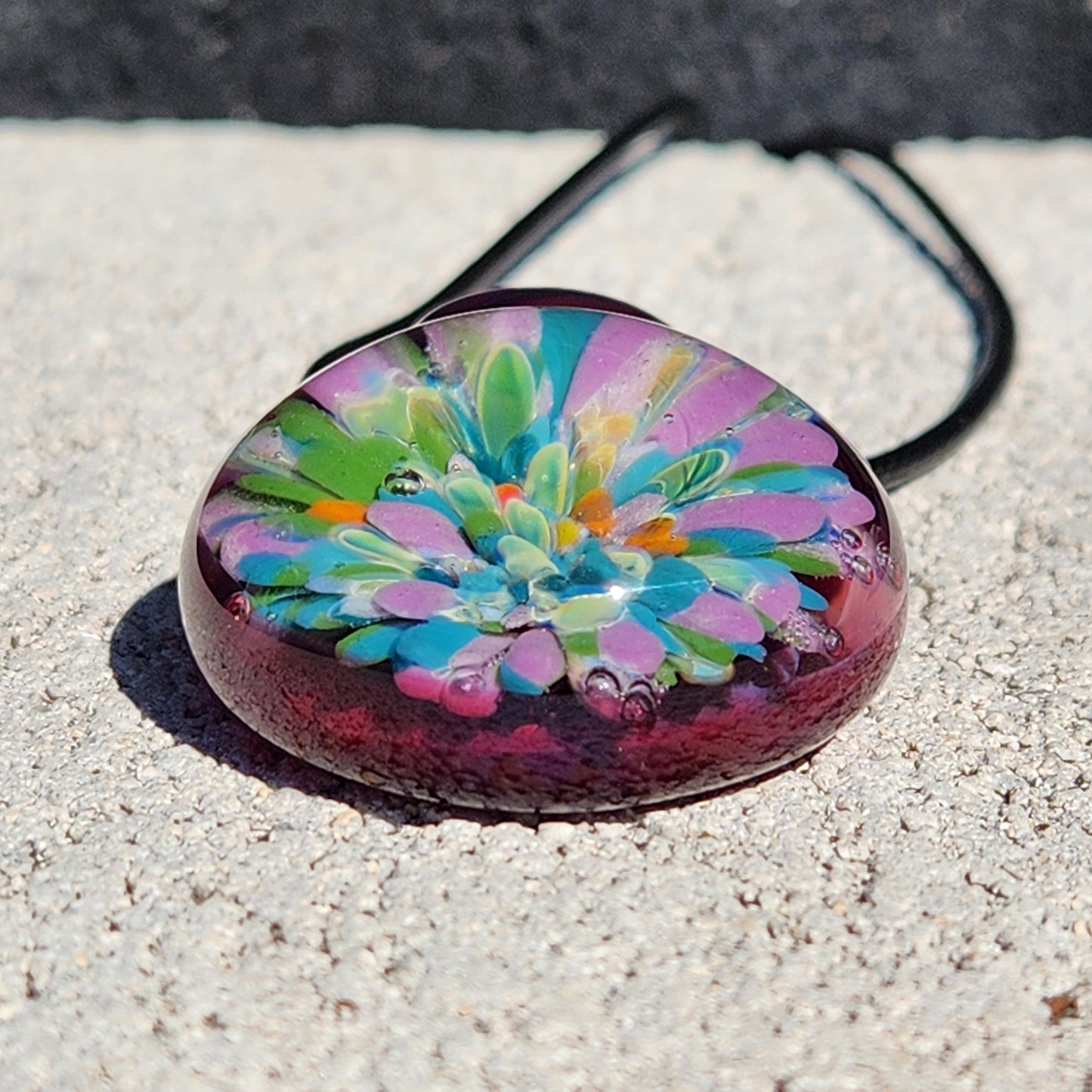 Heady Glass Pendant with Purple Wine