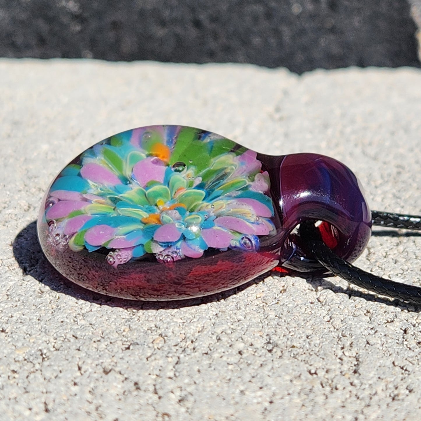 Heady Glass Pendant with Purple Wine