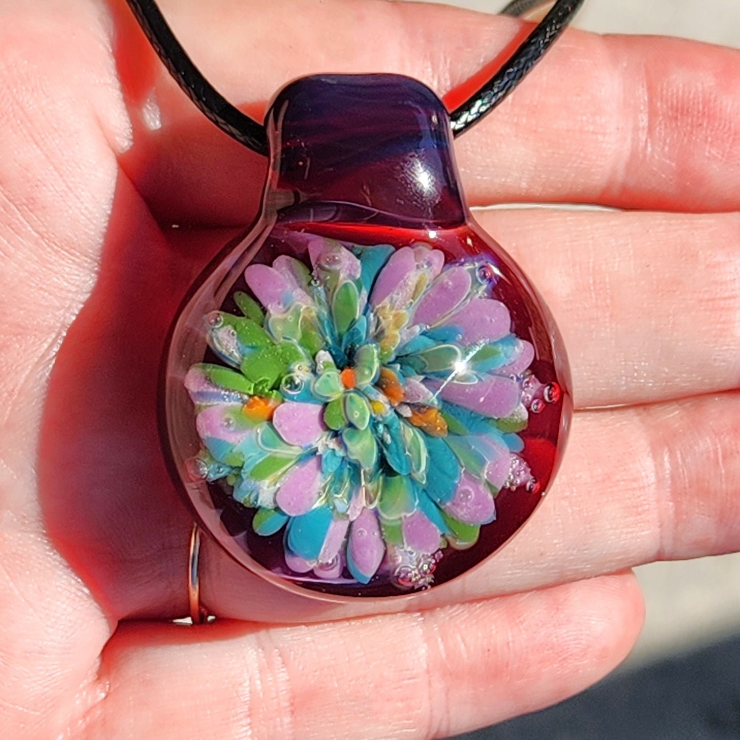 Heady Glass Pendant with Purple Wine