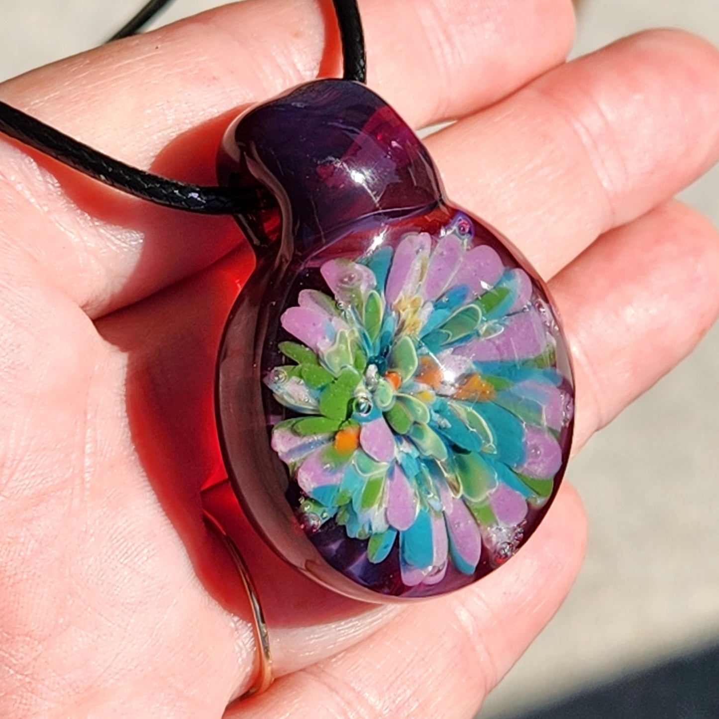 Heady Glass Pendant with Purple Wine