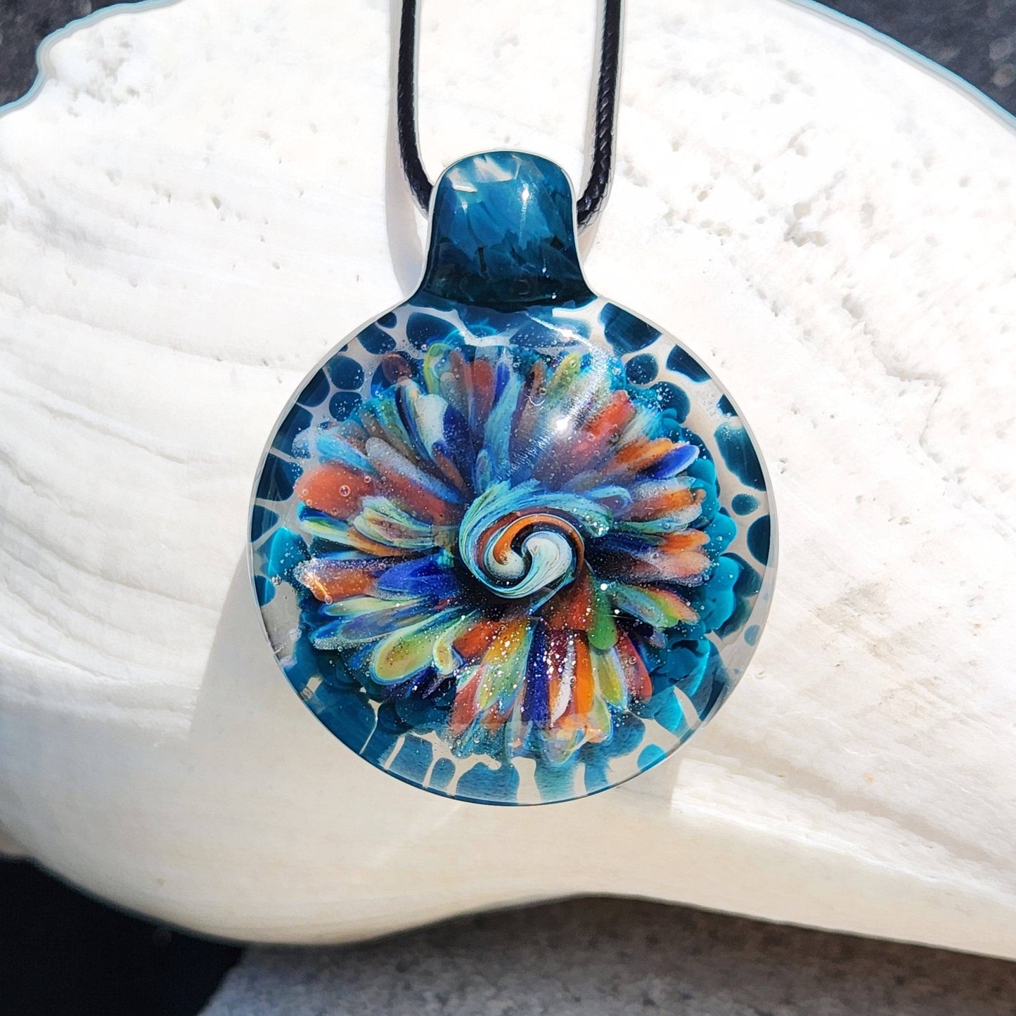 Handmade Blown Glass Pendant: Captivating Borosilicate Art DragonFireGlass