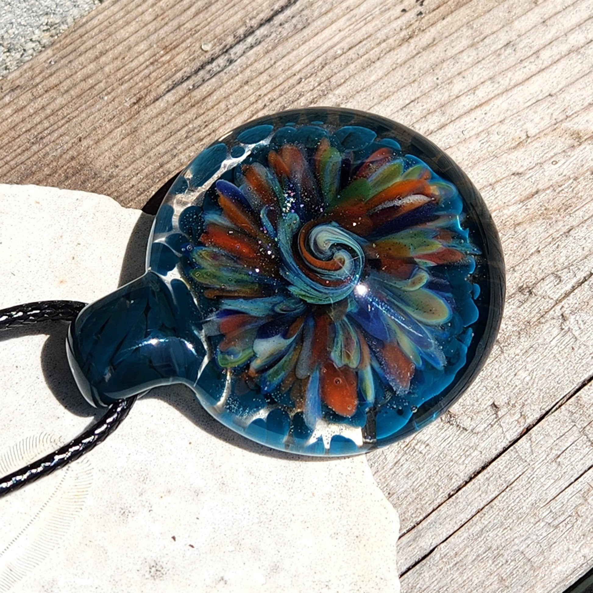 Handmade Blown Glass Pendant: Captivating Borosilicate Art DragonFireGlass