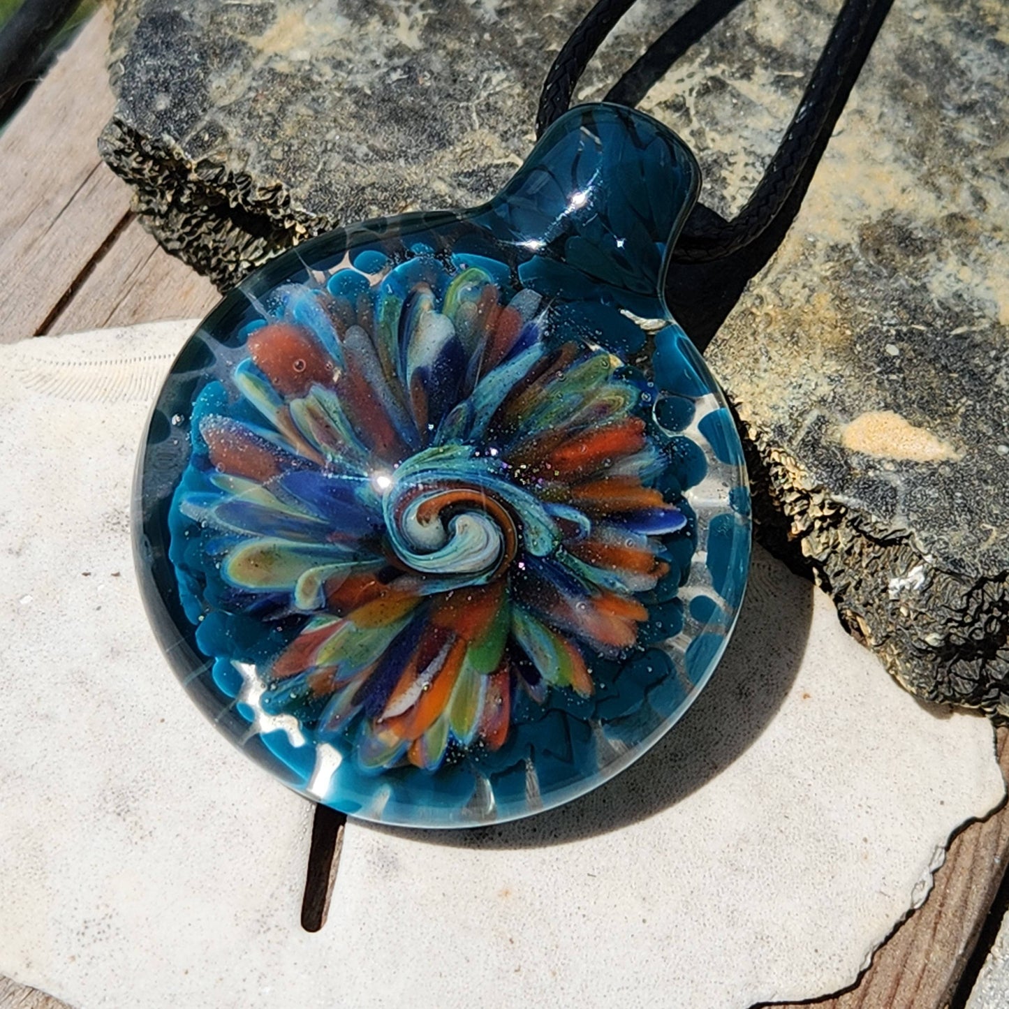 Handmade Blown Glass Pendant: Captivating Borosilicate Art DragonFireGlass