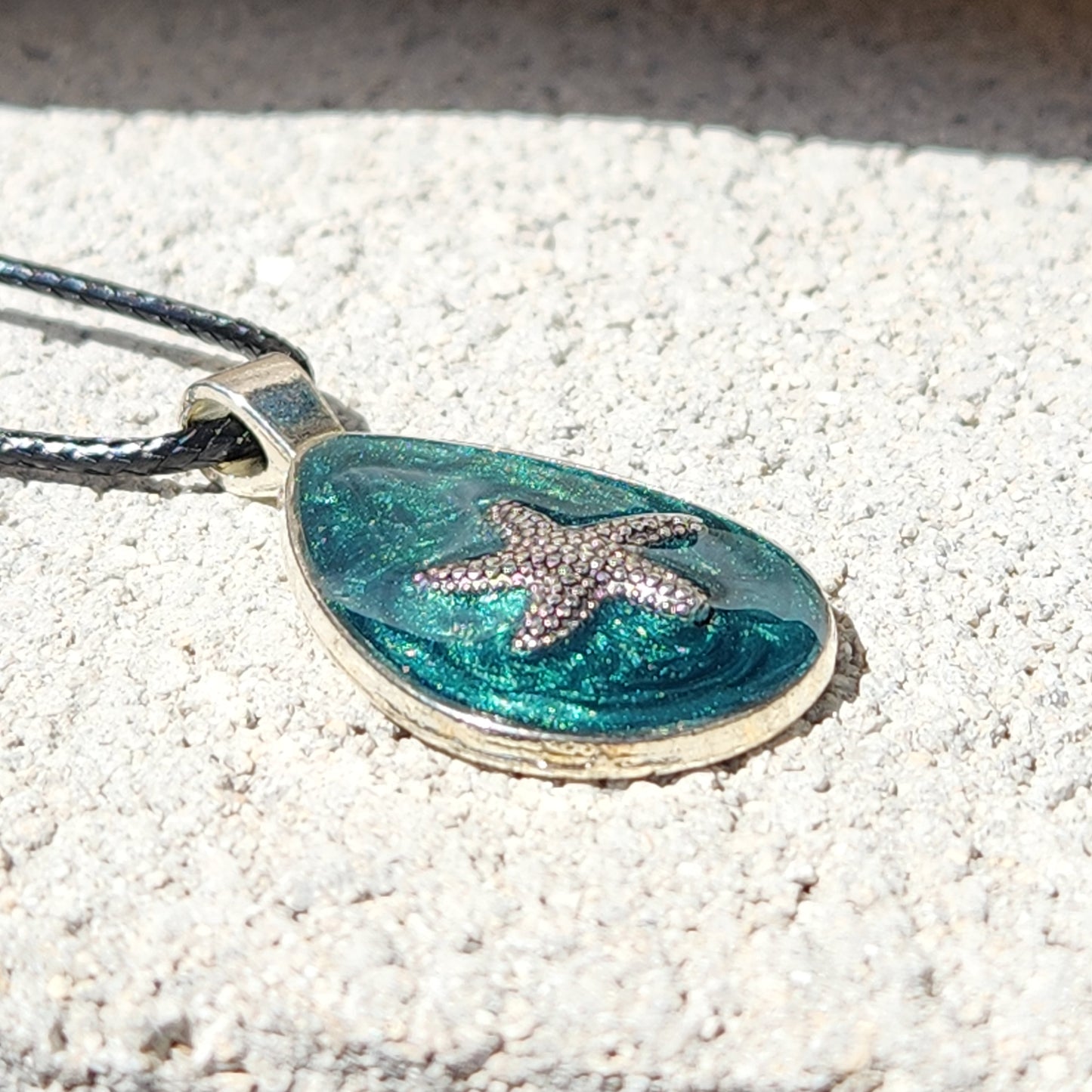 Ocean Charm Resin Pendant with Starfish DragonFireGlass