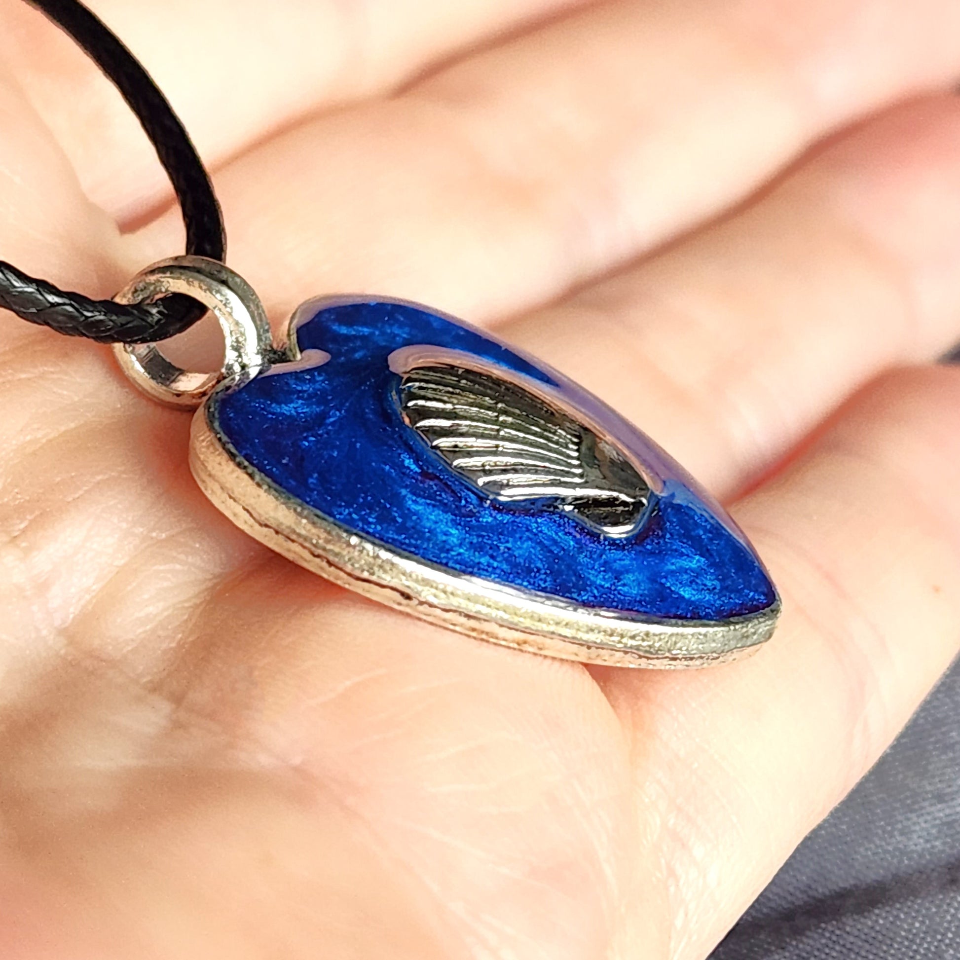 Seashell Serenity Resin Pendant with Summer Vibes DragonFireGlass