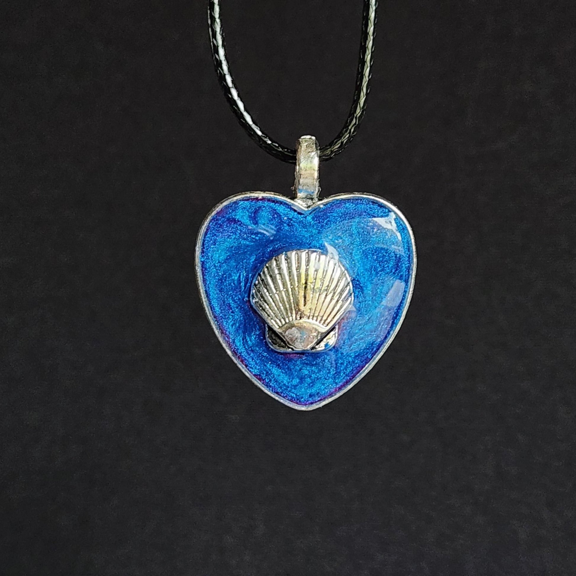 Seashell Serenity Resin Pendant with Summer Vibes DragonFireGlass